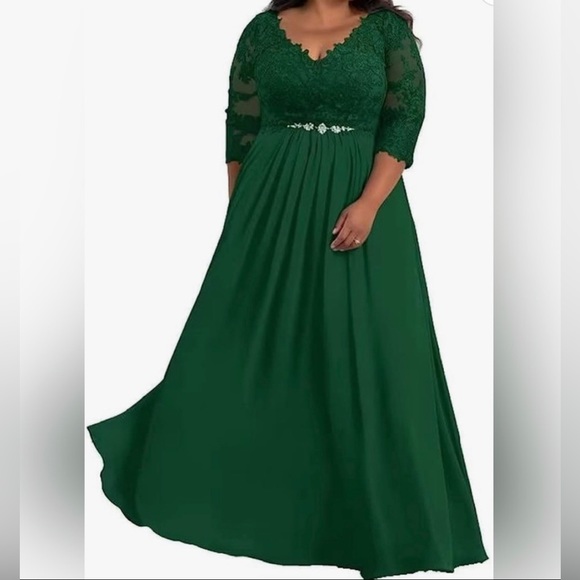 Dresses Plus Size Formal Emerald Green Dress Corset Back 2628 Runs